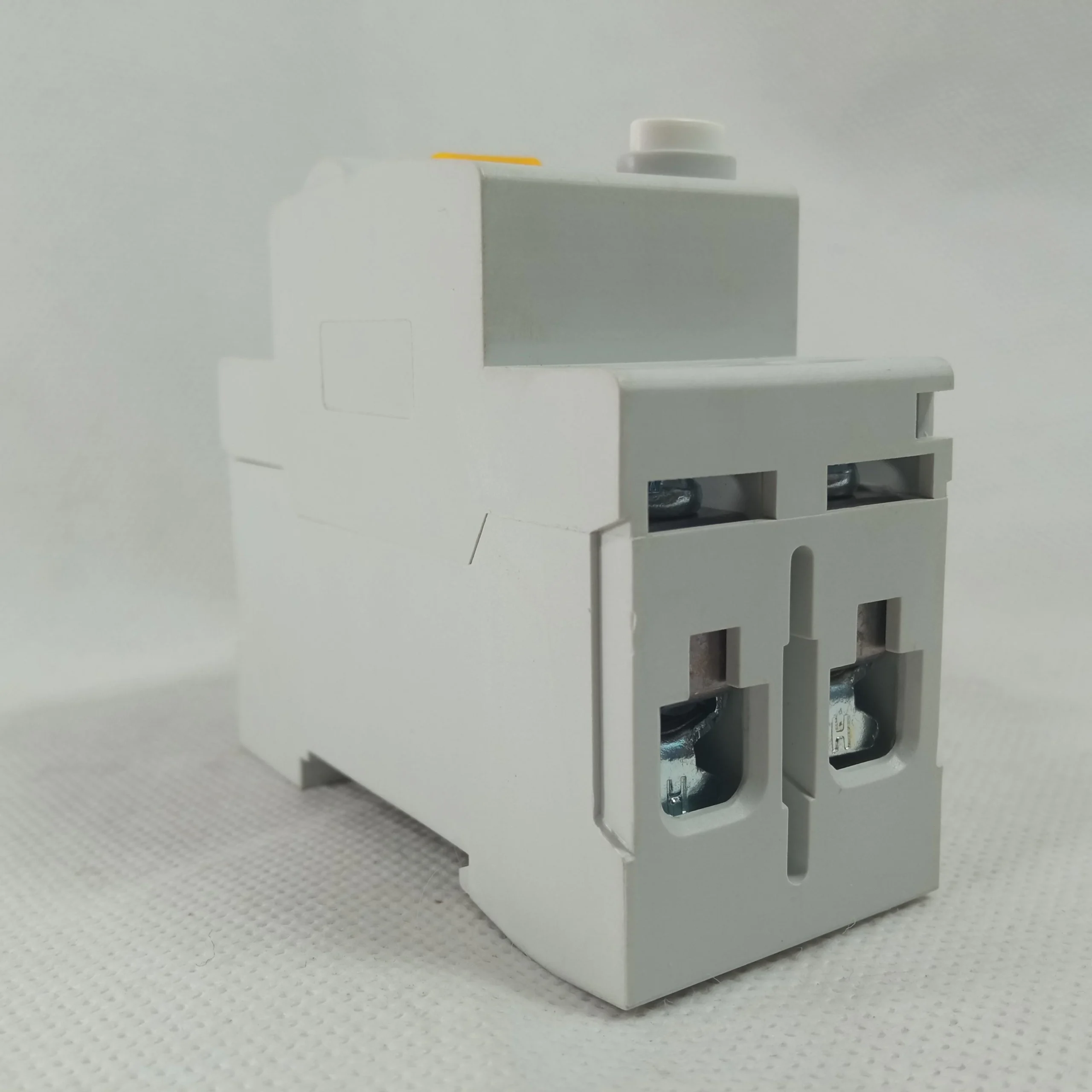 Leakage Circuit Breaker